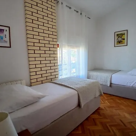 Eden Apartment