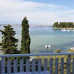 Eden Apartment