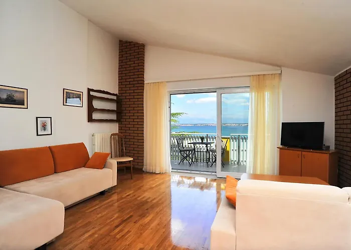 Eden شقة بريكو