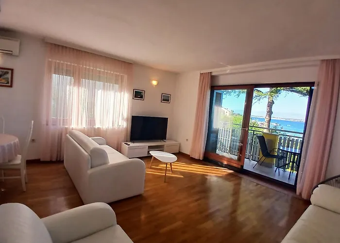 Eden شقة بريكو