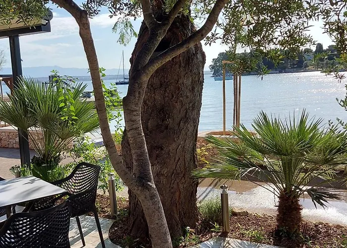 Eden شقة بريكو